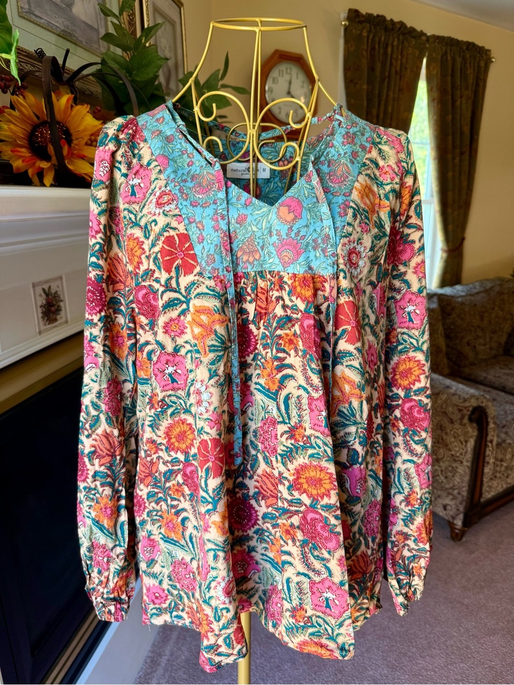 NATURAL LIFE M Floral V-Neck Tunic in Turquoise, Pink & Orange tie neck NWT